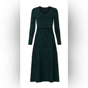 Great Jones Forest Leopard Knit Dress-Size M
 Elegant Green Leopard Print Dress